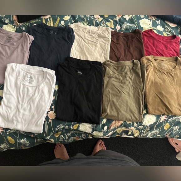 True Classic Tees - Picture 8 of 9